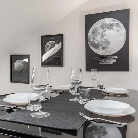 La Mansarda Del Principe, Vicoli, Acquario E Lanterna Génova