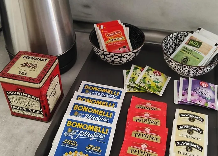 La Mansarda Del Principe, Vicoli, Acquario E Lanterna Janov