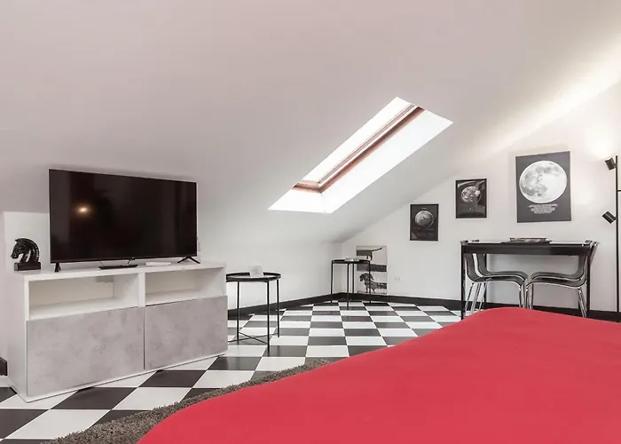 Apartmán La Mansarda Del Principe, Vicoli, Acquario E Lanterna Janov