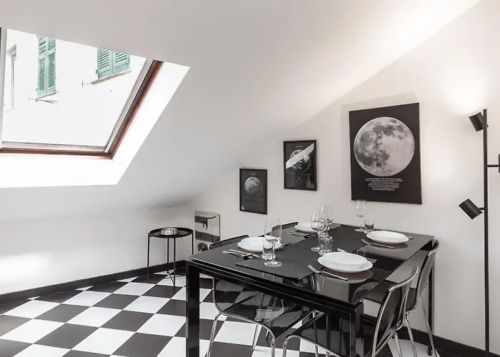 La Mansarda Del Principe, Vicoli, Acquario E Lanterna Apartmán Janov