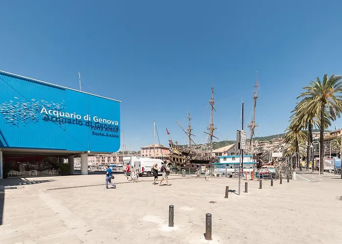 La Mansarda Del Principe, Vicoli, Acquario E Lanterna Genova