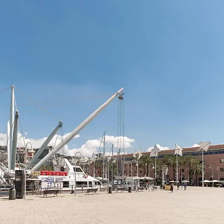 La Mansarda Del Principe, Vicoli, Acquario E Lanterna Gênes